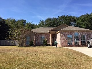 1st image of 138 Valarie Dr