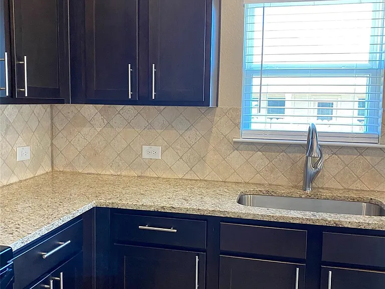 510 Marklawn Ln — Photo 17