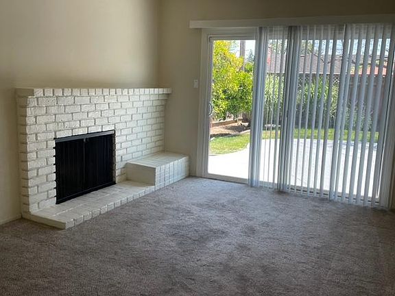 4th image of 220 Morrene Dr