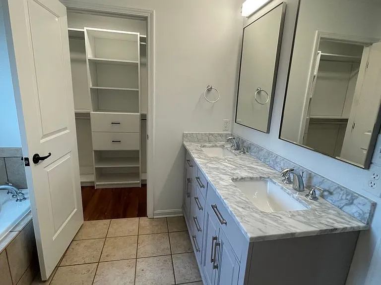 8505 Saurel Dr — Photo 11