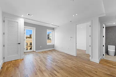 1079 Fulton Street, #6B