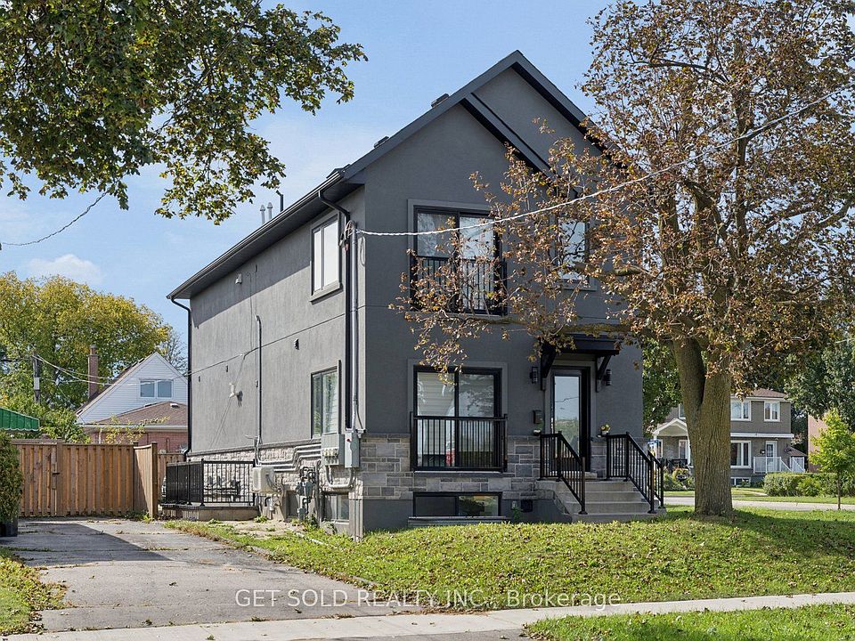 1st image of 15 Burrard Rd