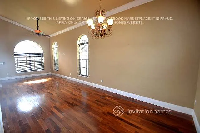 Building Photo - 7777 Thornlee Dr