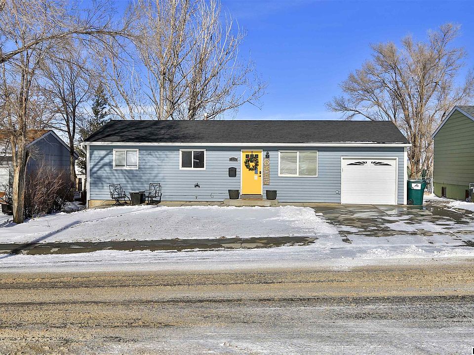 1st image of 1225 Palisades Way