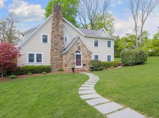 15 Cedar St, Basking Ridge, NJ 07920