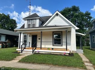 739 Maple St, Columbus, IN 47201
