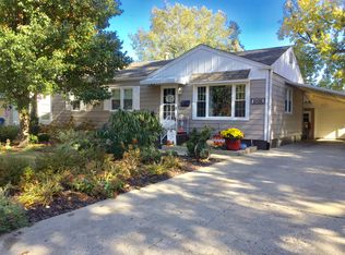 2806 S Lincoln Ave, Springfield, IL 62704