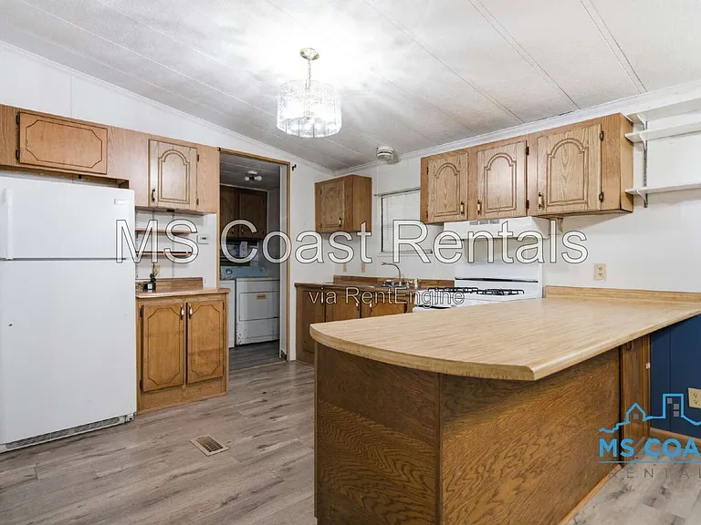 2617 N 16th St — Photo 10