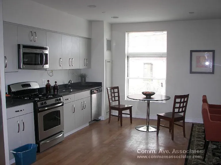 601 Albany St #308 — Photo 9