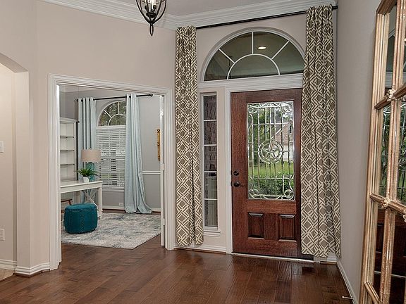 4th image of 133 E Frontera Cir