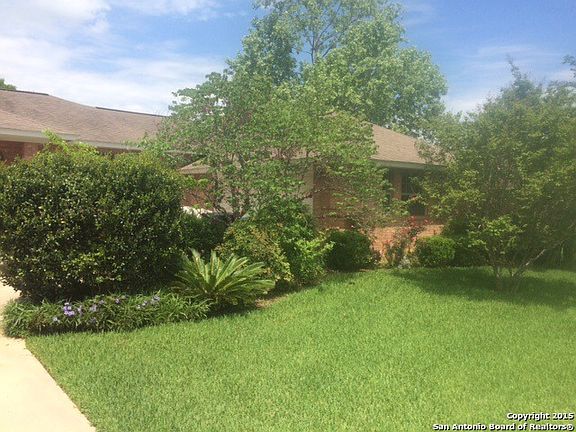 2nd image of 356 Crownhill Dr