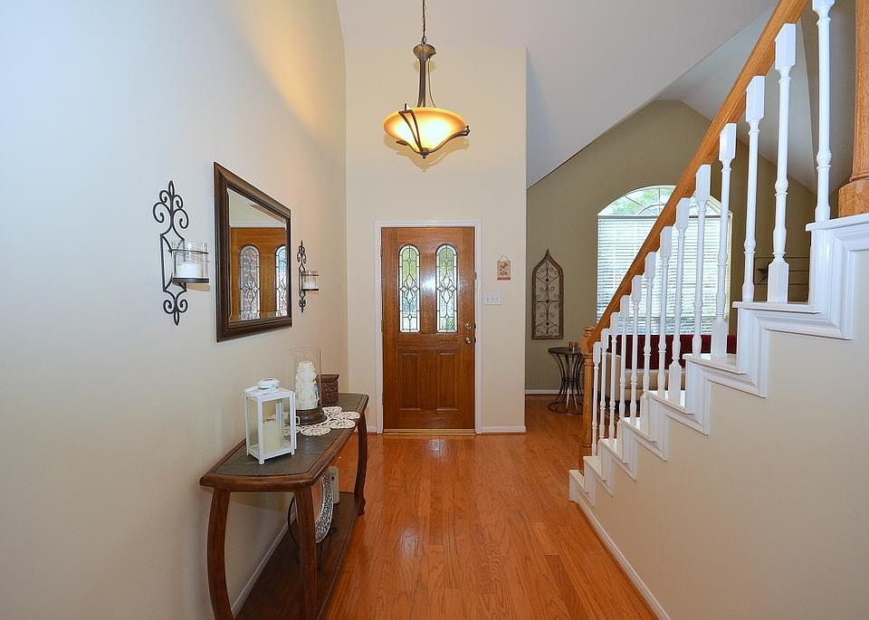 1st image of 23526 Peacock Gap Ln