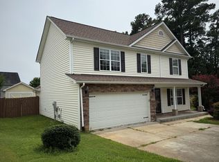 1205 Dexter Ridge Dr, Holly Springs, NC 27540