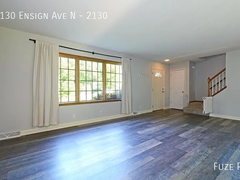 2130 Ensign Ave N #2130 — Photo 5