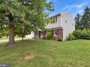 812 Carman Dr, Wyomissing, PA 19610