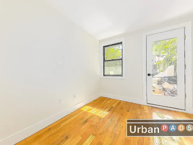 184 Adelphi St #2A — Photo 5