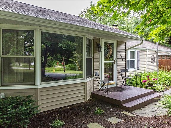 3rd image of 5131 Lake Vista Dr