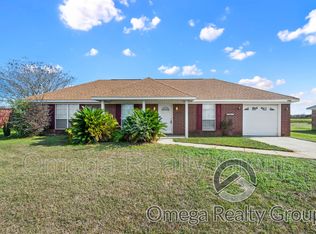 8826 Sherman Rd, Foley, AL 36535