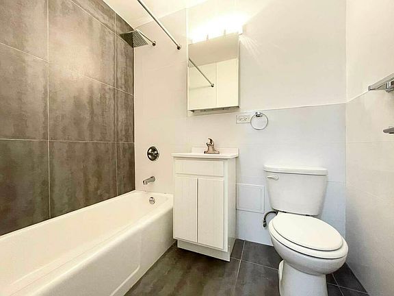 5th image of 301 W 130th St APT 3E