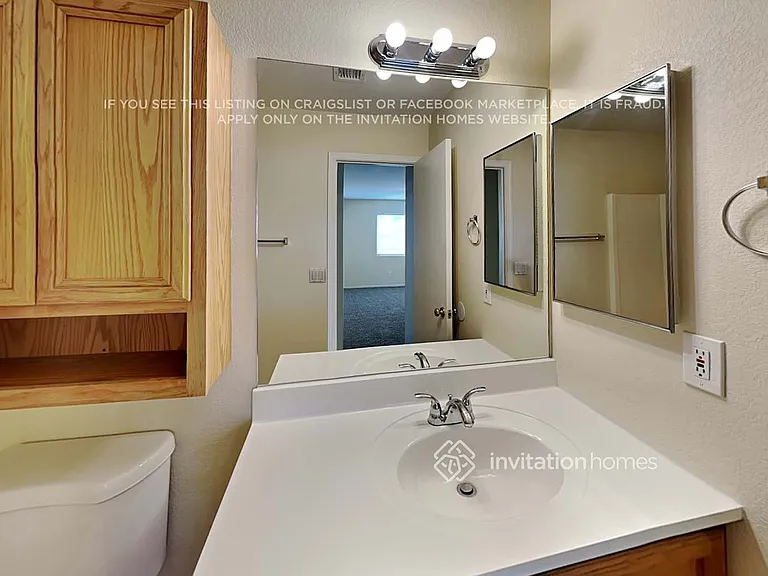 8609 W Mission Ln — Photo 15