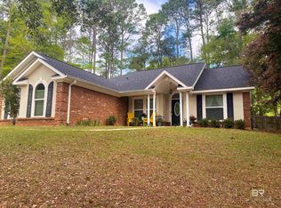 302 Larosa Cir W, Daphne, AL 36526