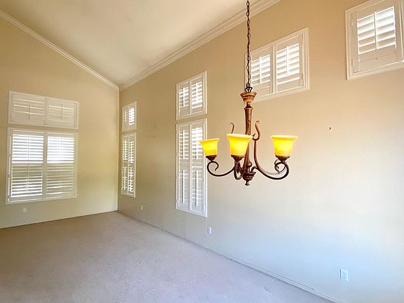 3rd image of 1814 W Falcon Dr