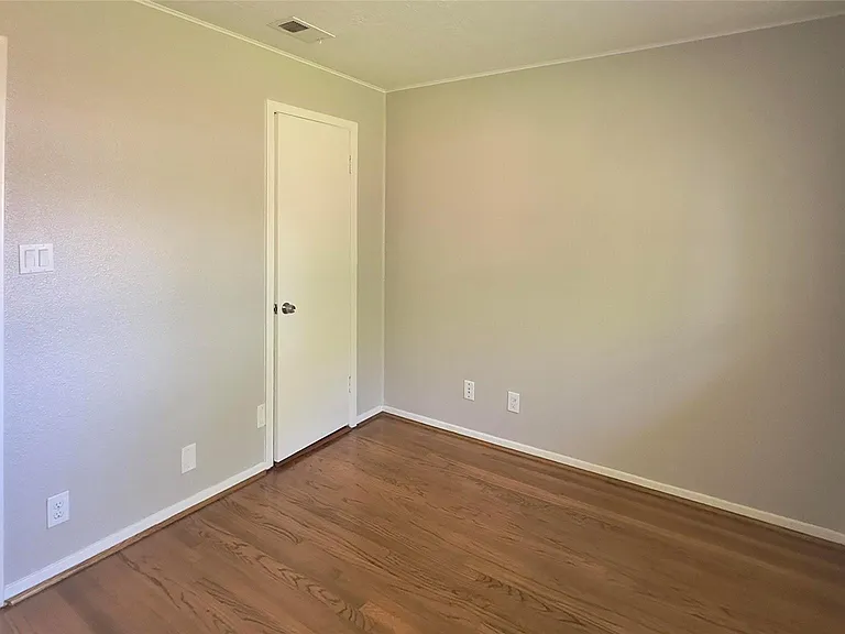1418 Murrayhill Dr — Photo 14