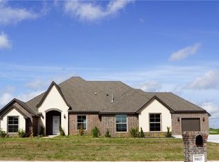 9805 Eastblake Pl, Yukon, OK 73099