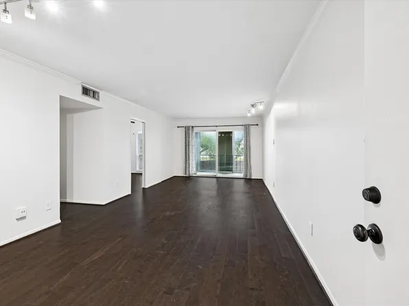7575 Katy Fwy APT 103, Houston, TX 77024
