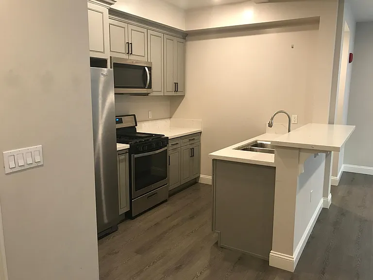 5302 Cleon Ave #104 — Photo 17
