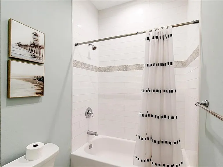 14550 Schofield Rd #3 — Photo 8