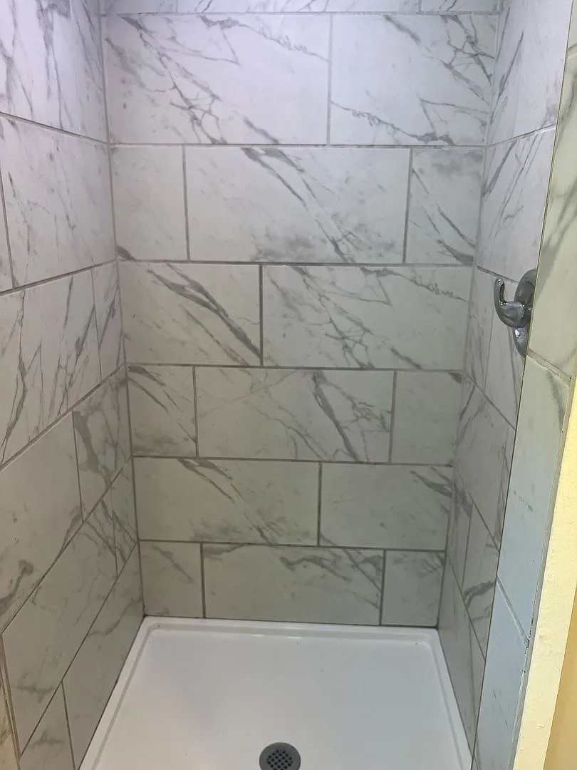 208 Charter Oak Street — Photo 2