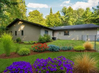 211 E 7th St, Northport, MI 49670