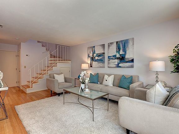 2nd image of 1656 Brookvale Dr