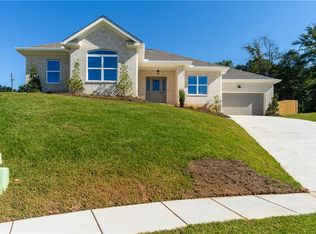 10088 Sable Ridge Dr, Mobile, AL 36695