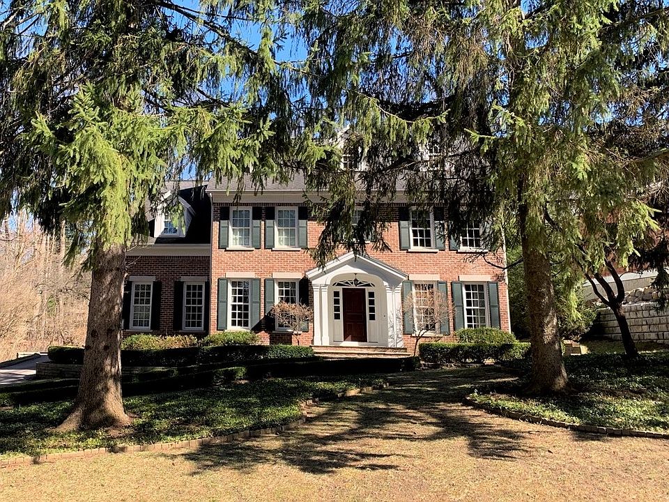 1st image of 989 Aberdeen Dr