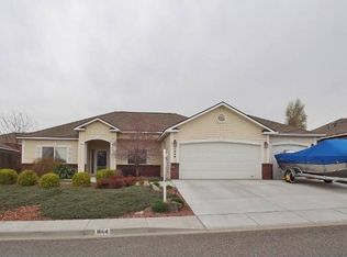 1664 Venus Cir, Richland, WA 99352