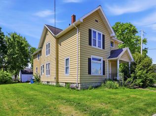 1201 Ceape Ave, Oshkosh, WI 54901