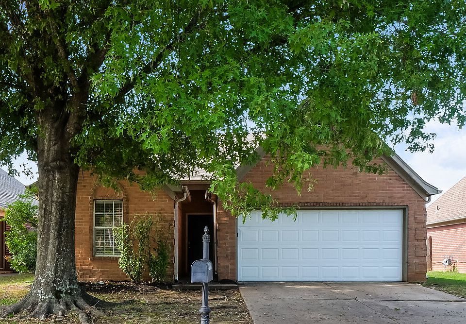 1st image of 5975 Alexandria Ln