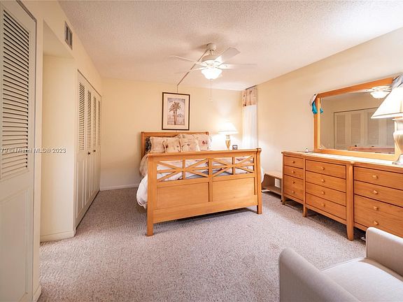 3rd image of 6800 Cypress Rd APT 405