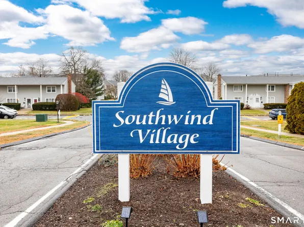 65 Carriage Drive #65, Milford, CT 06460