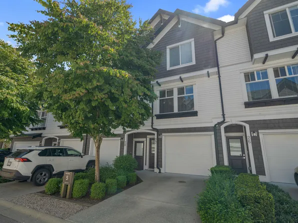 14271 60th Ave #27, Surrey, BC V3X 2N4