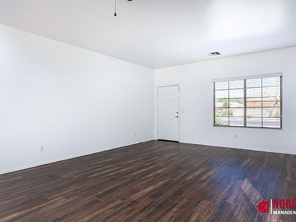 5th image of 1837 N Lewis Pl