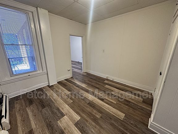 4th image of 816 Church St Floor 1