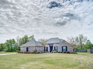 129 Hampton Hills Blvd, Canton, MS 39046