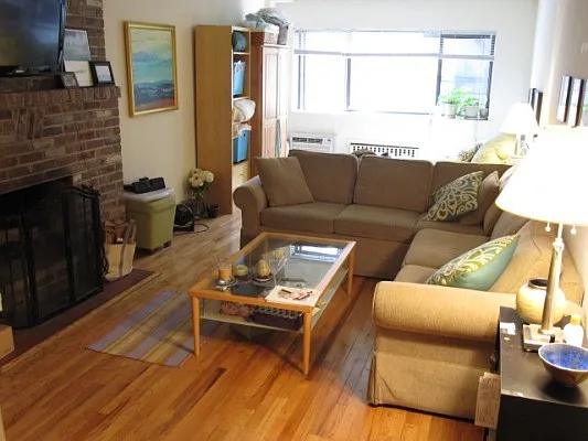 Rented by City Connections Realty | media 15