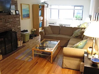 Rented by City Connections Realty
