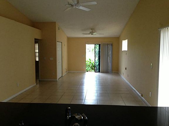 5th image of 3 Buxton Ln