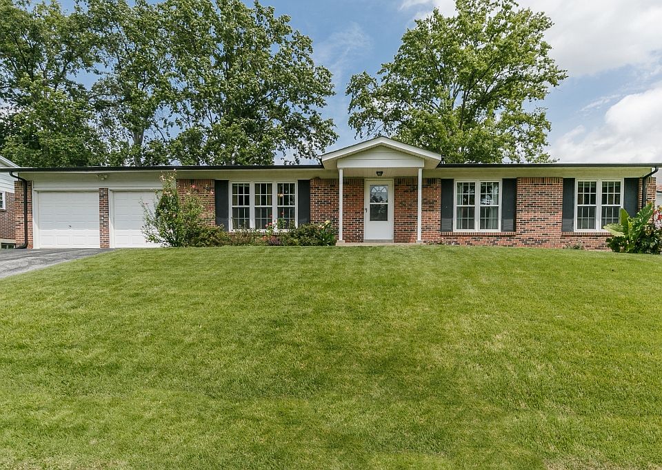 1st image of 12915 Fernway Ln