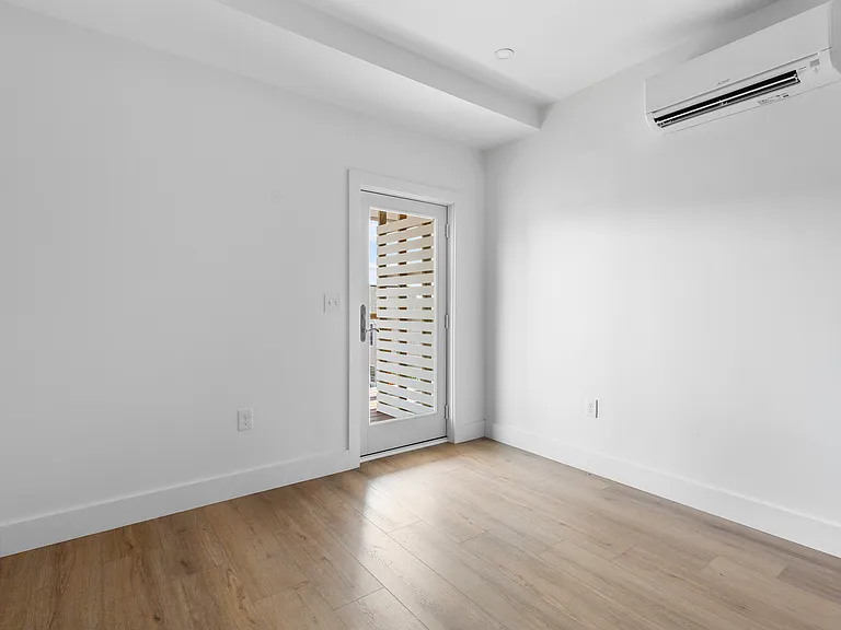 113 Ives Street — Photo 75